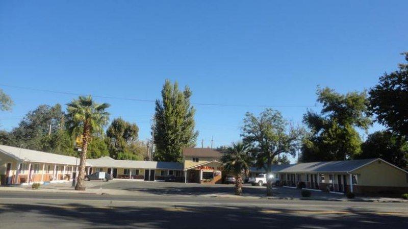 Colusa Motel Exterior photo